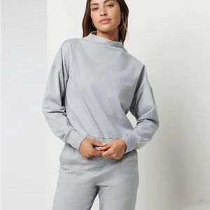 Vuori Granite funnel neck sweatshirt
